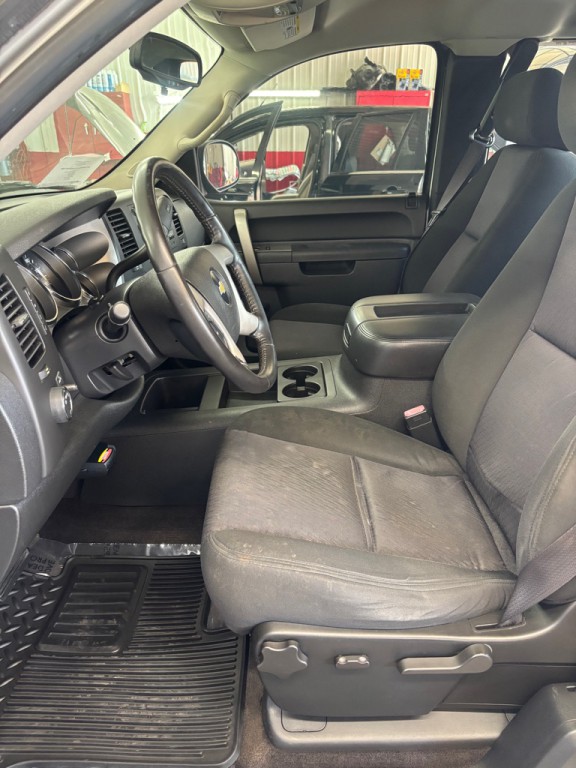 2010 Chevrolet Silverado 1500 Image 4