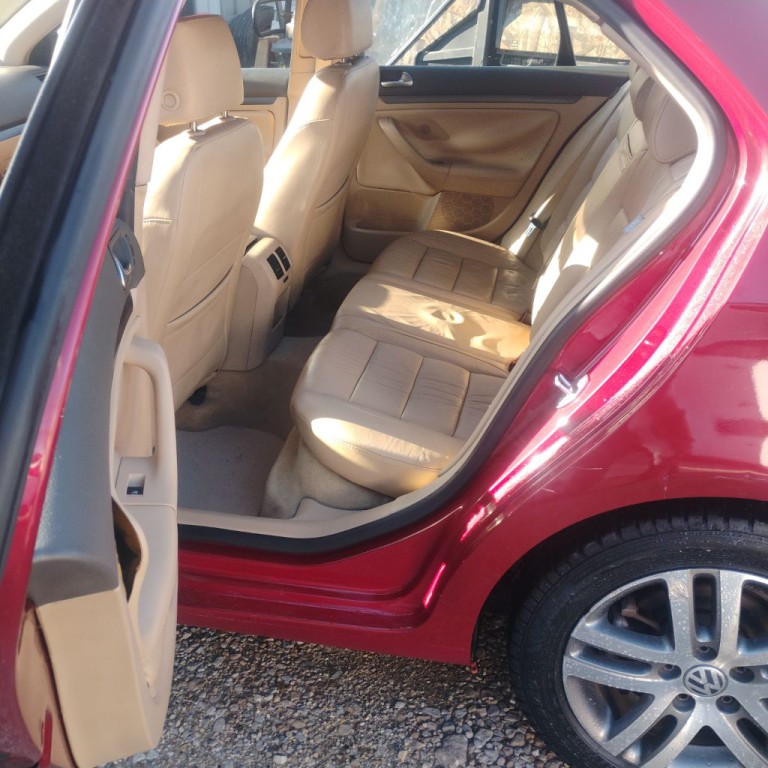 2006 Volkswagen Jetta Image 9
