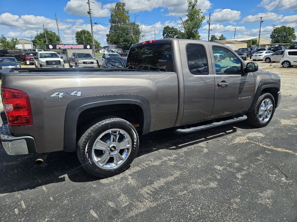 2013 Chevrolet Silverado 1500 Image 3
