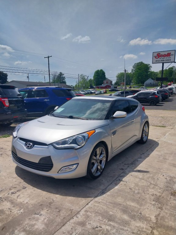 2012 Hyundai Veloster Image 1