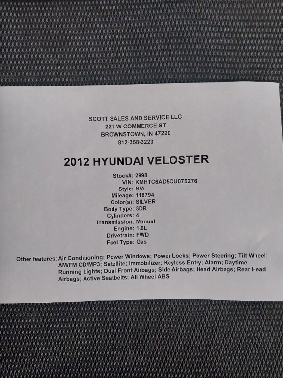 2012 Hyundai Veloster Image 2
