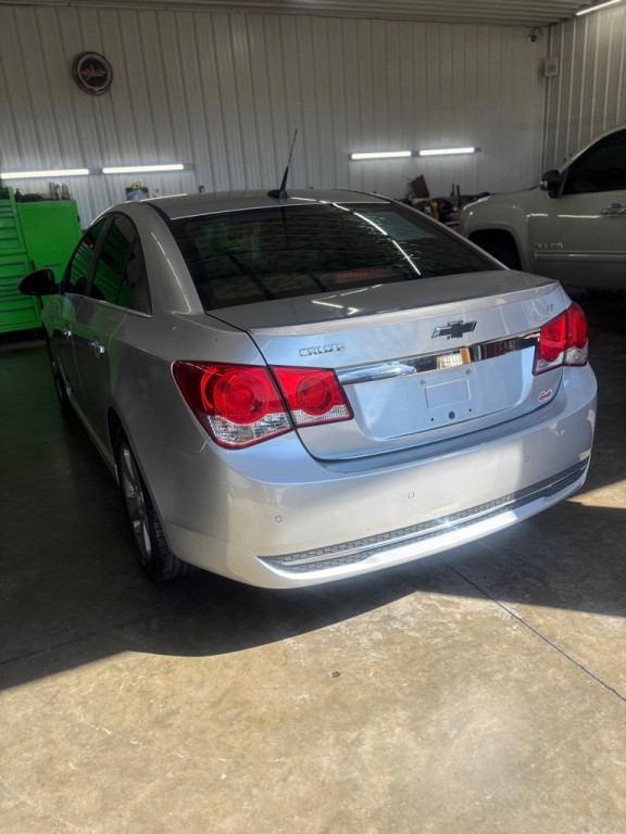 2011 Chevrolet Cruze Image 4