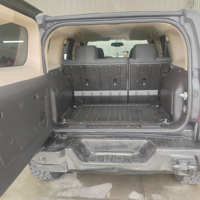 2007 HUMMER H3 Image 6