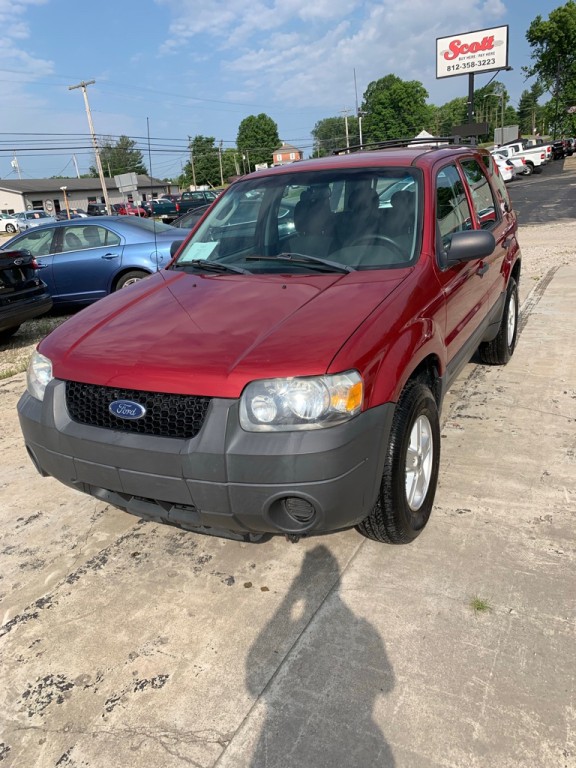 2007 Ford Escape Image 2