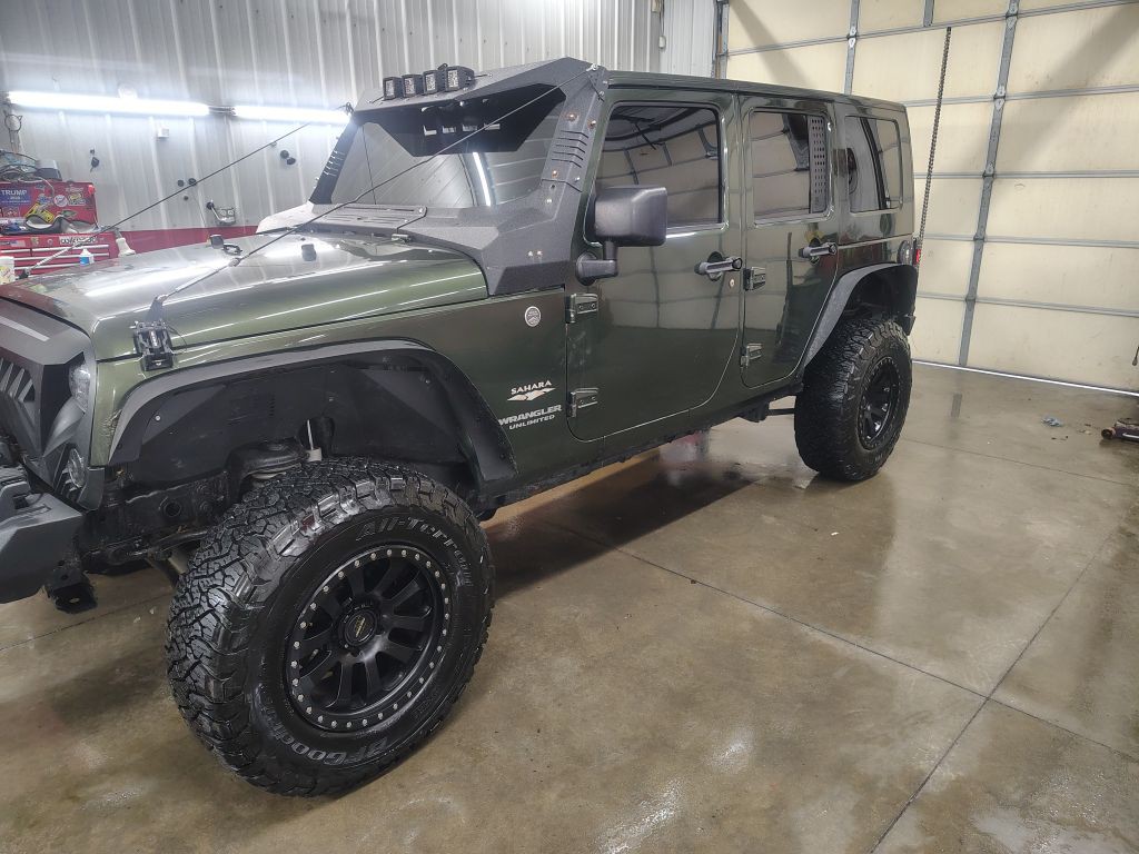 2007 Jeep Wrangler Image 2