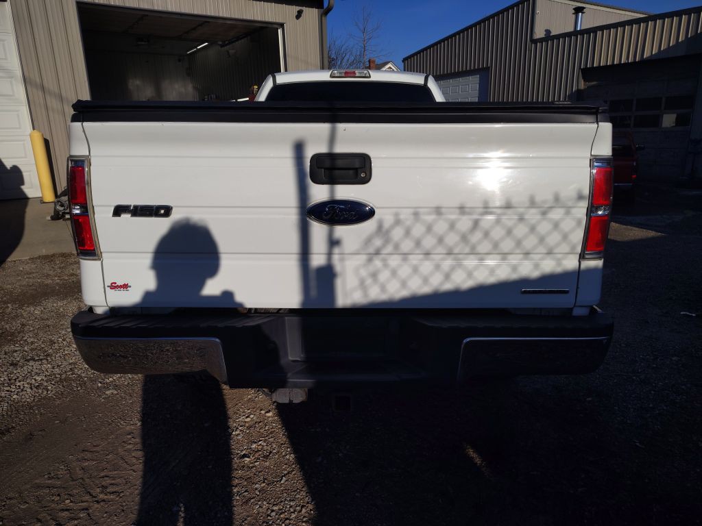 2011 Ford F-150 Image 2