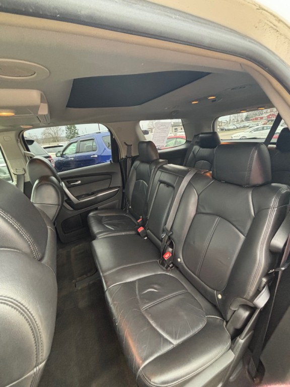 2008 GMC Acadia Image 4