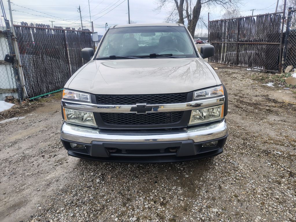 2004 Chevrolet Colorado Image 4