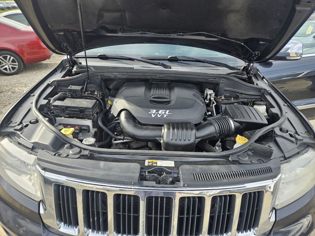 2013 Jeep Grand Cherokee Image 8