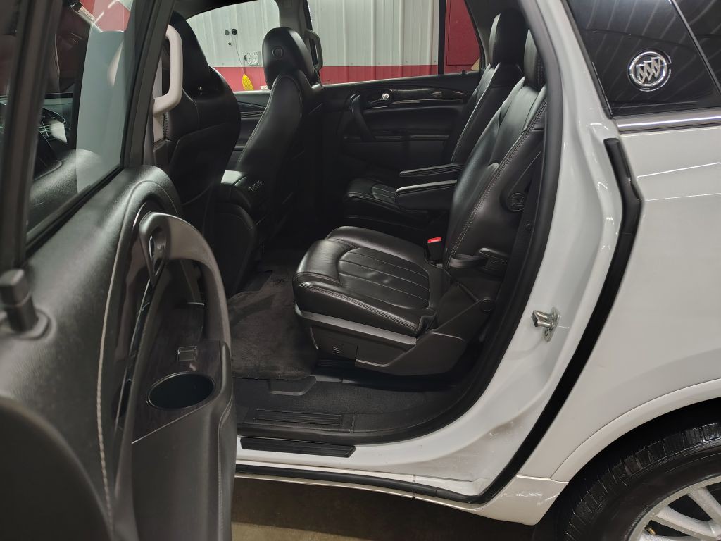 2016 Buick Enclave Image 6