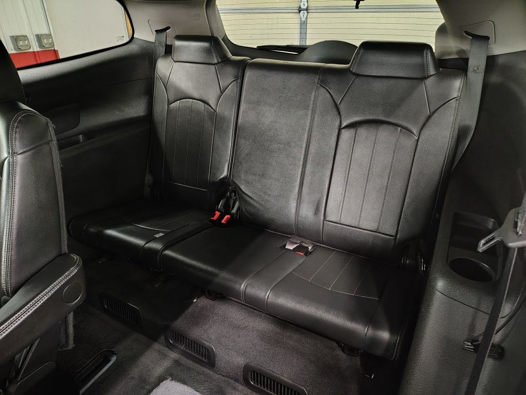 2016 Buick Enclave Image 7