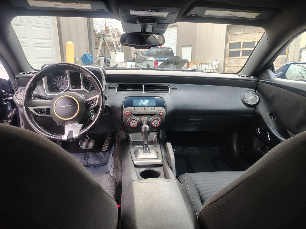 2011 Chevrolet Camaro Image 7