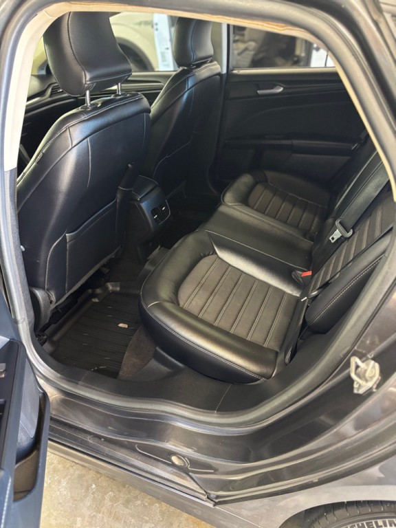 2018 Ford Fusion Image 6