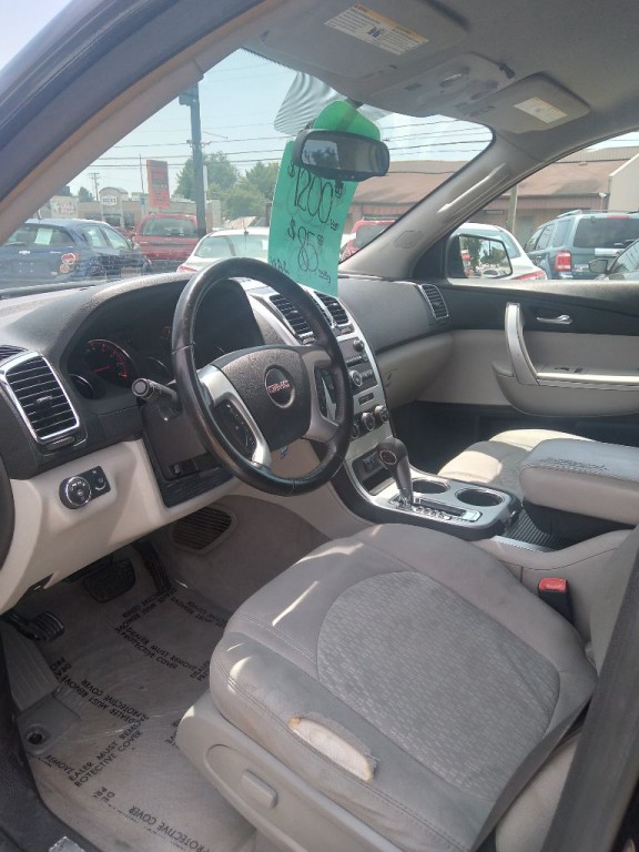 2008 GMC Acadia Image 4