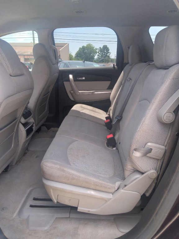 2008 GMC Acadia Image 5