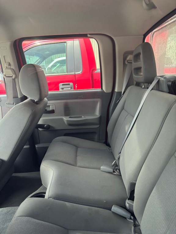2006 Dodge Dakota Image 4