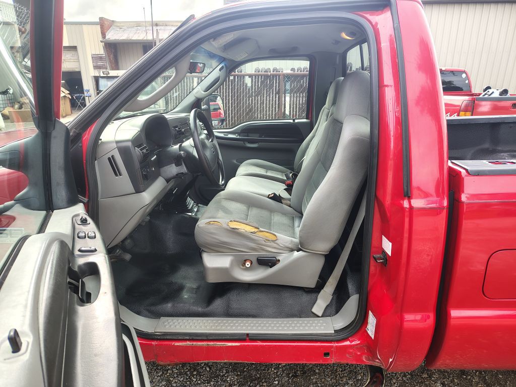 2005 Ford F-250 Image 3