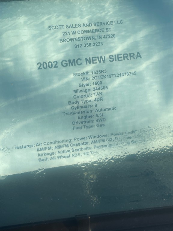 2002 GMC Sierra Image 4