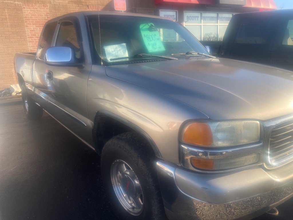2002 GMC Sierra Image 5