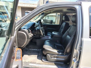 Image for 2013 Chevrolet Suburban 1500 LTZ ID: 7571492