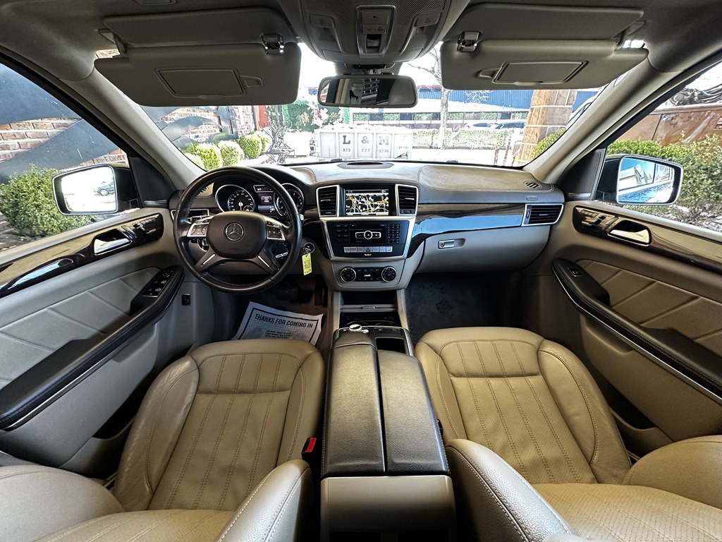 2014 Mercedes-Benz GL-Class Image 9