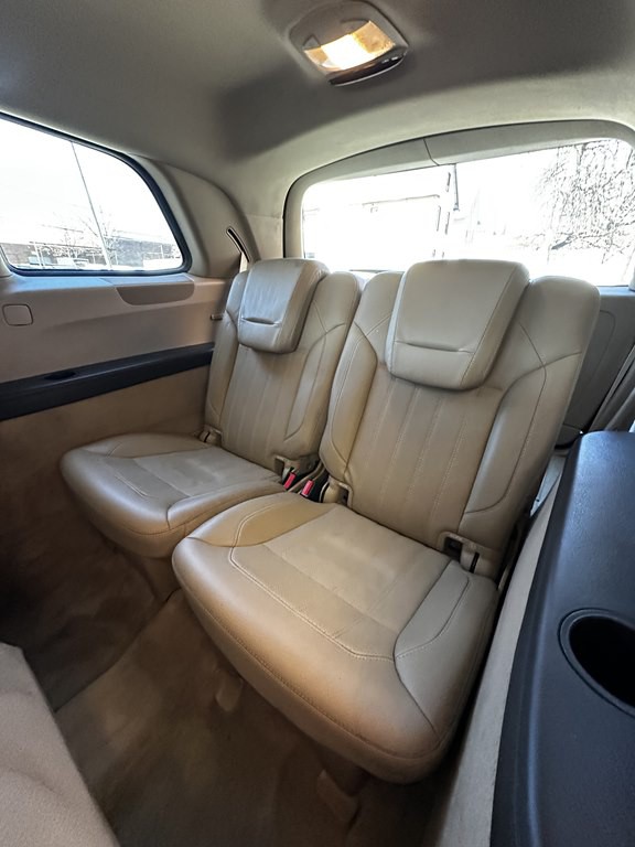 2014 Mercedes-Benz GL-Class Image 16