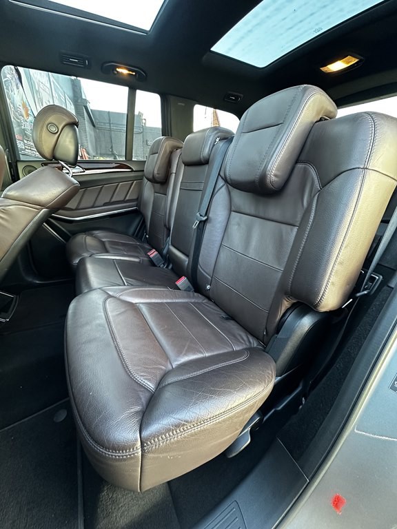 2014 Mercedes-Benz GL-Class Image 16