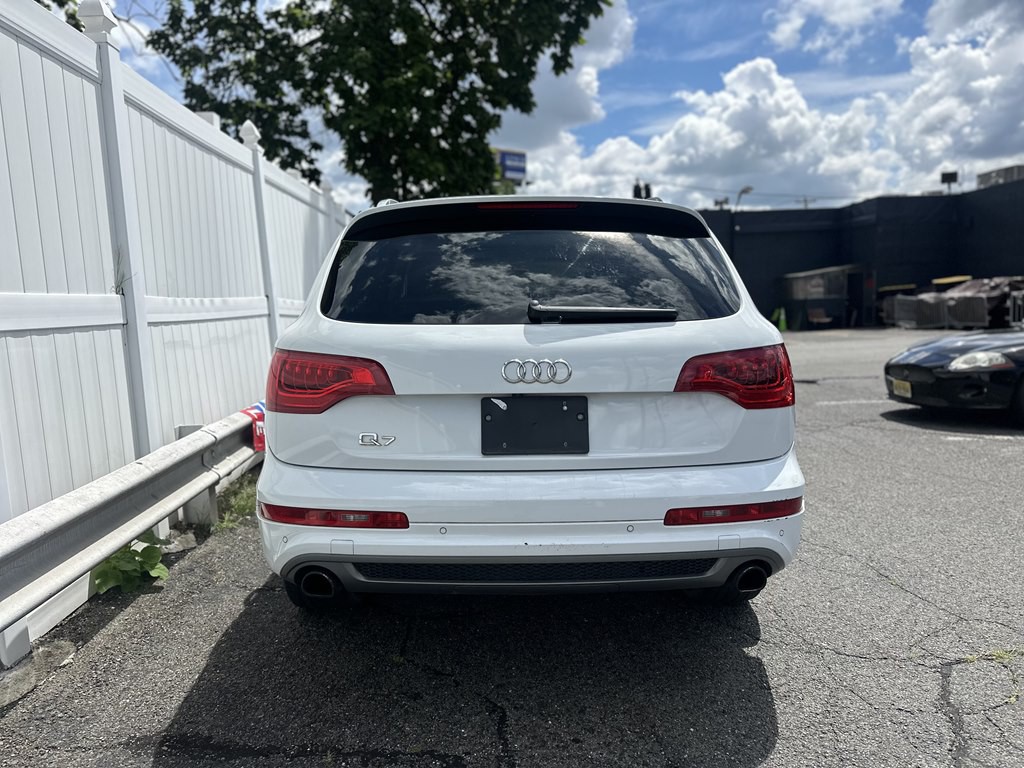 2013 Audi Q7 Image 6