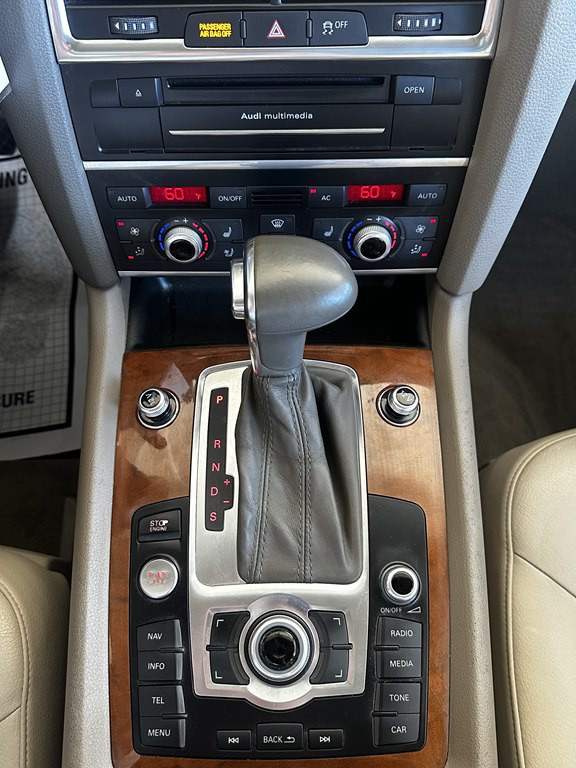 2013 Audi Q7 Image 12
