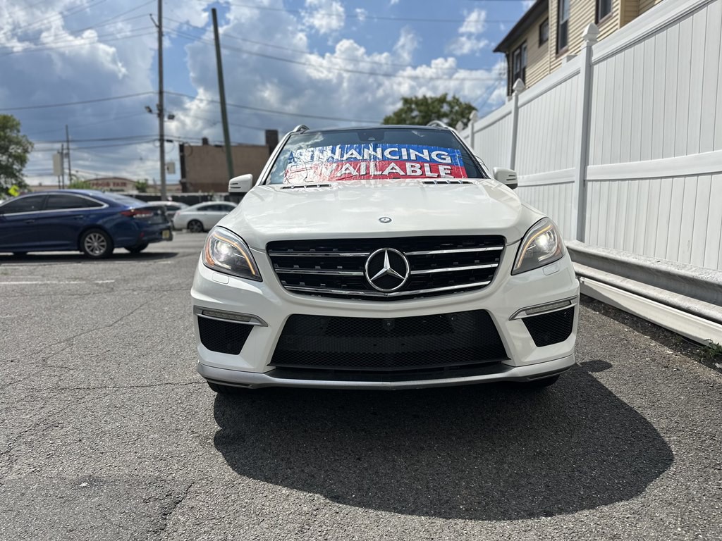 2015 Mercedes-Benz M-Class Image 2