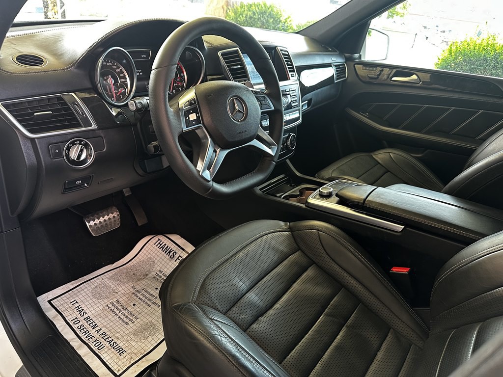 2015 Mercedes-Benz M-Class Image 10