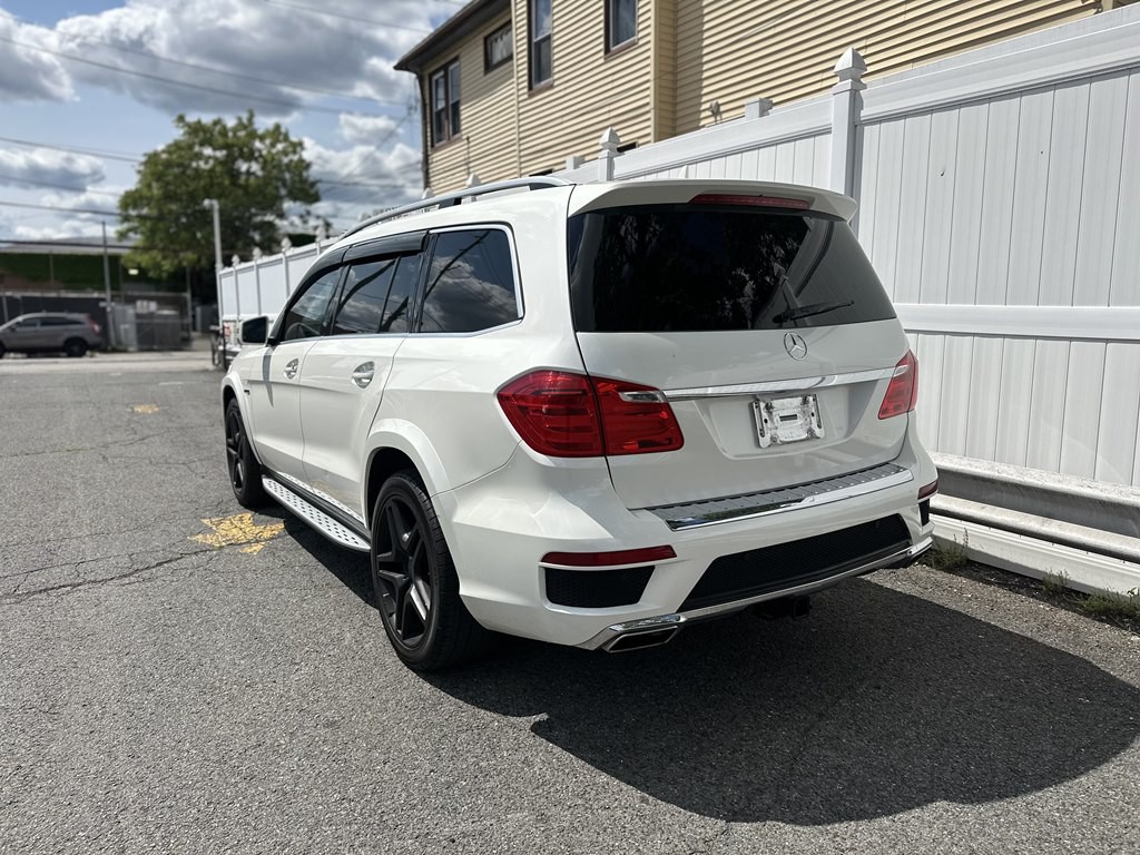 2014 Mercedes-Benz GL-Class Image 5