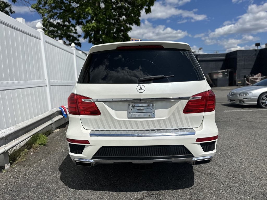2014 Mercedes-Benz GL-Class Image 6