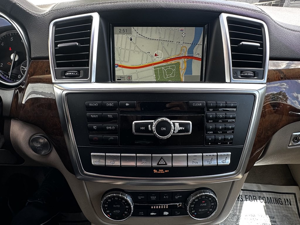 2014 Mercedes-Benz GL-Class Image 10