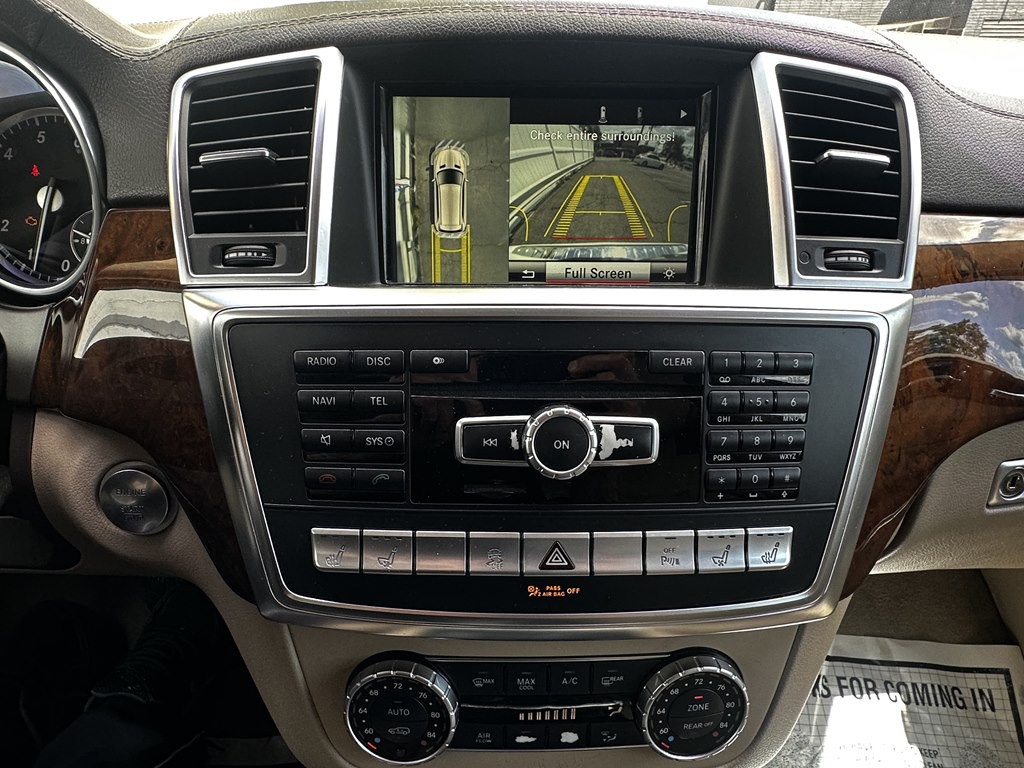 2014 Mercedes-Benz GL-Class Image 11