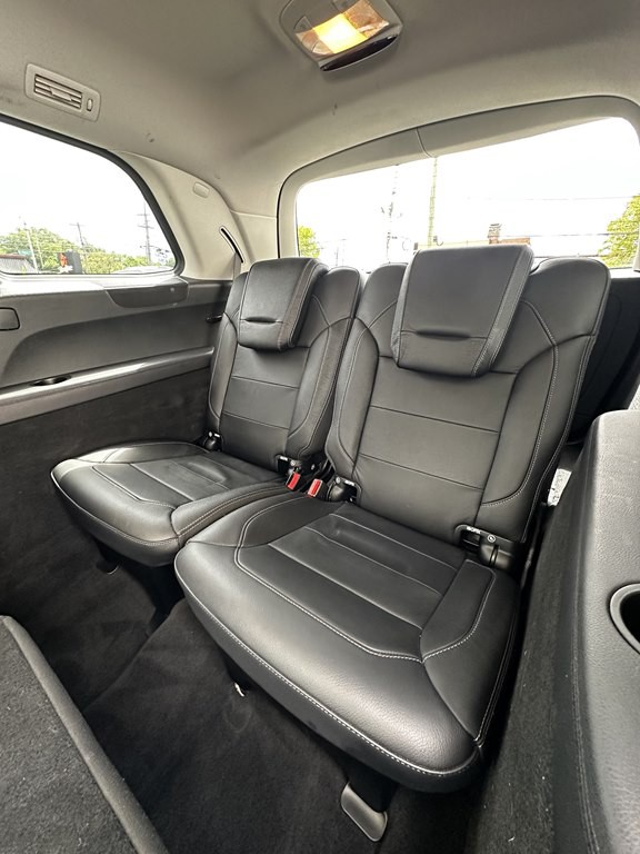 2017 Mercedes-Benz GLS-Class Image 17