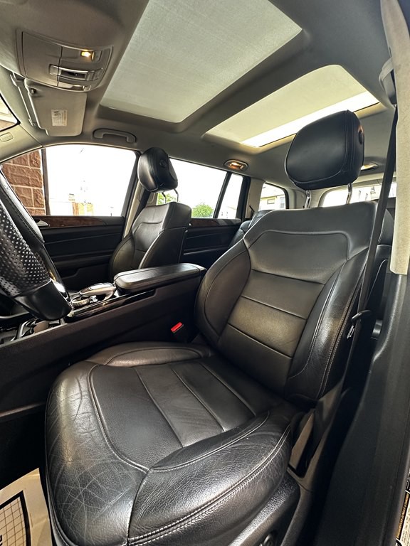 2017 Mercedes-Benz GLS-Class Image 15