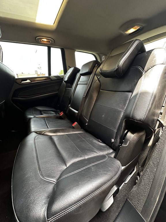 2017 Mercedes-Benz GLS-Class Image 16