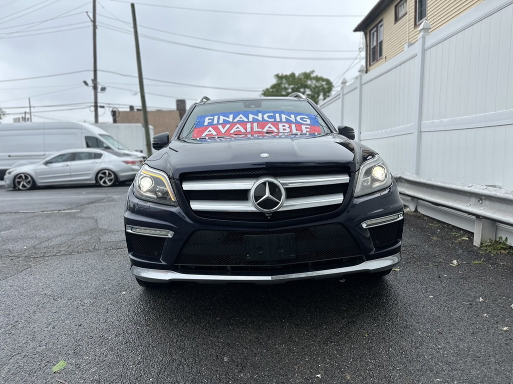2015 Mercedes-Benz GL-Class Image 2