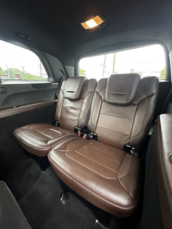 2015 Mercedes-Benz GL-Class Image 17