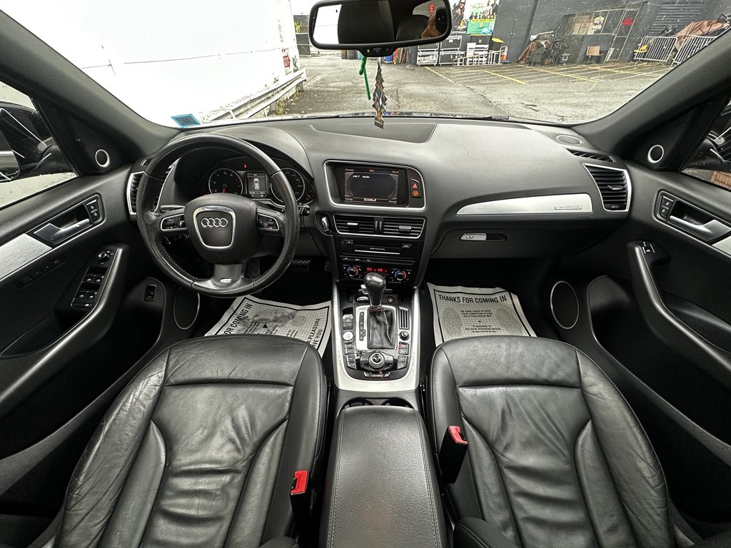 2011 Audi Q5 Image 9