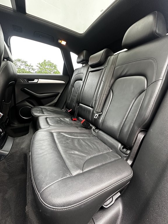 2011 Audi Q5 Image 15
