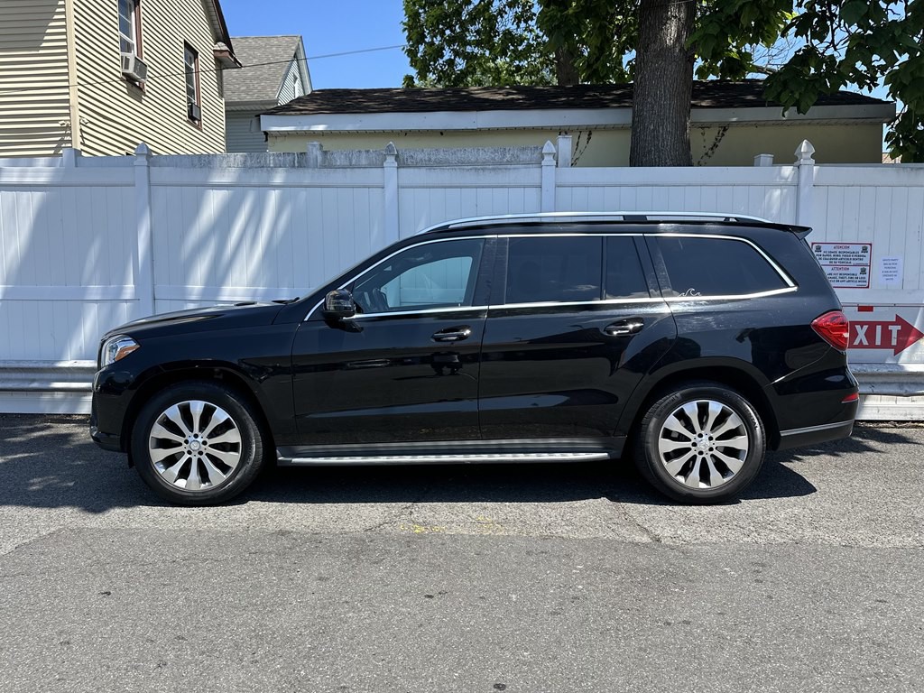 2017 Mercedes-Benz GLS-Class Image 4