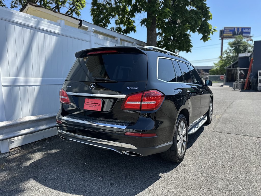 2017 Mercedes-Benz GLS-Class Image 7