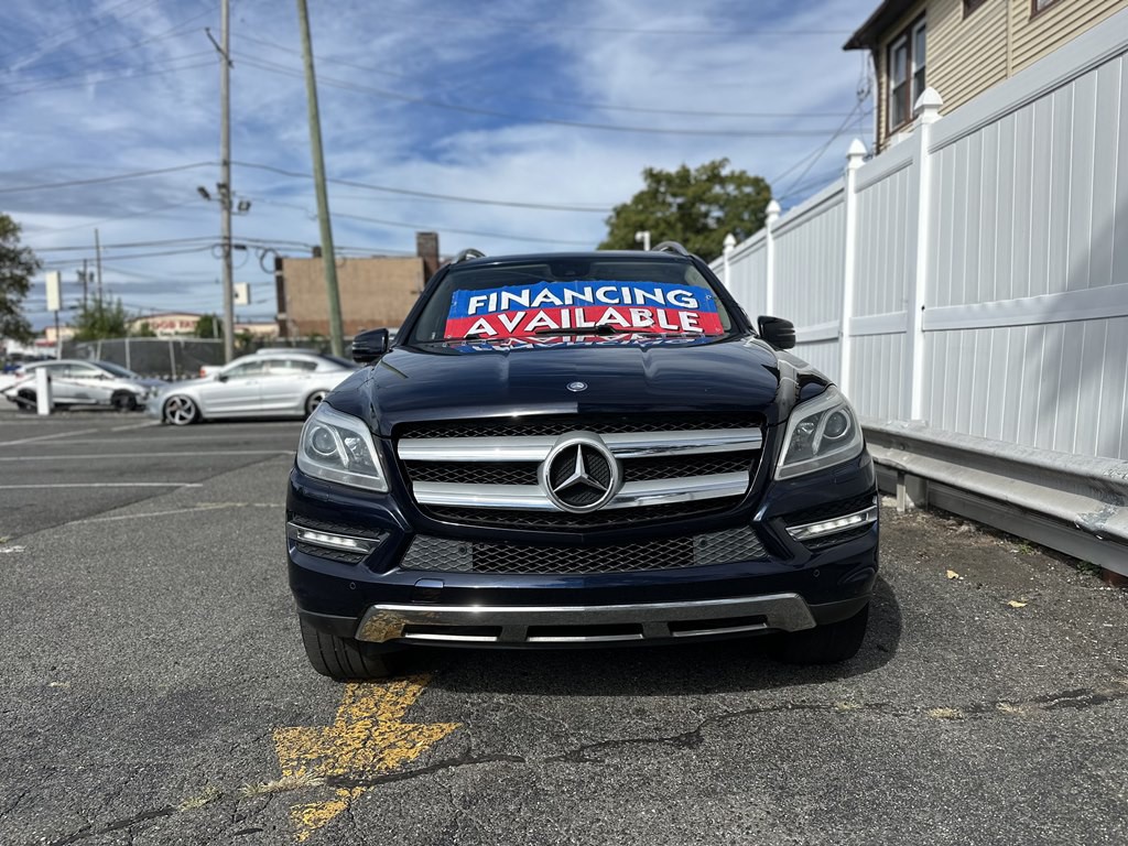 2014 Mercedes-Benz GL-Class Image 2