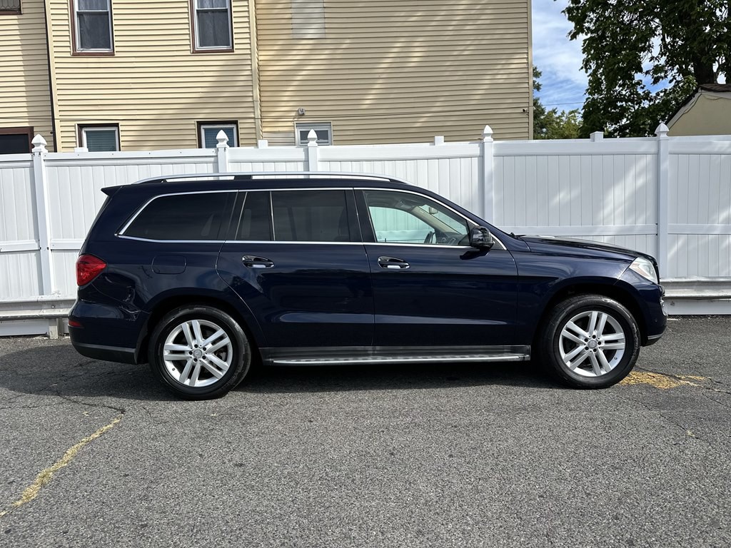 2014 Mercedes-Benz GL-Class Image 8
