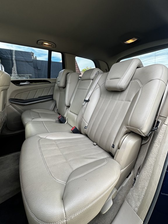 2014 Mercedes-Benz GL-Class Image 14