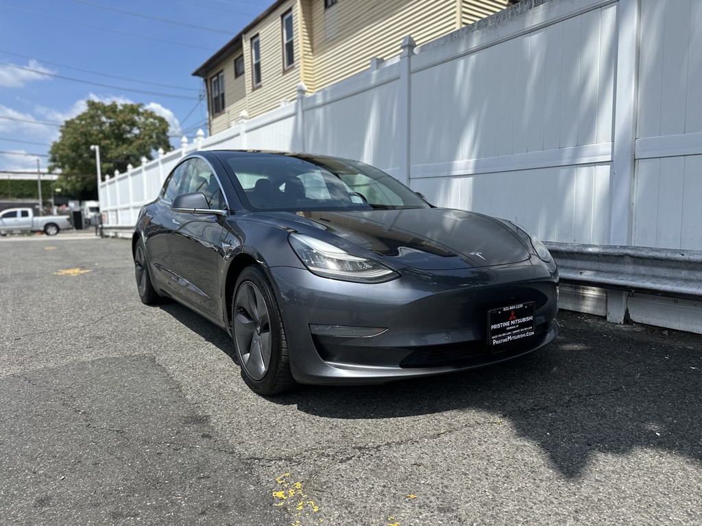 2018 Tesla Model 3 Image 3