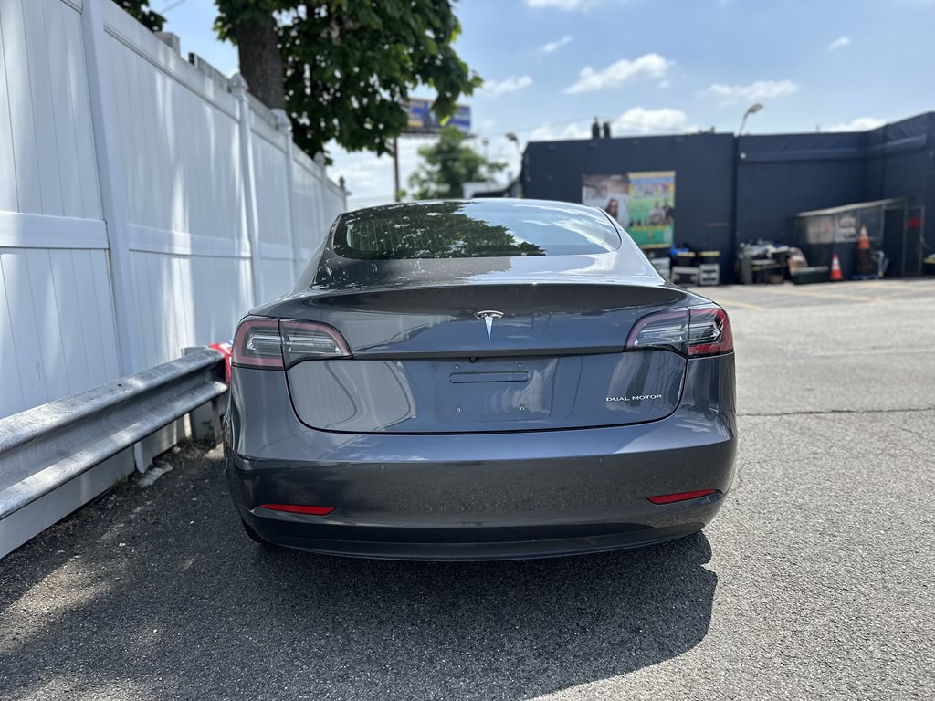 2018 Tesla Model 3 Image 8