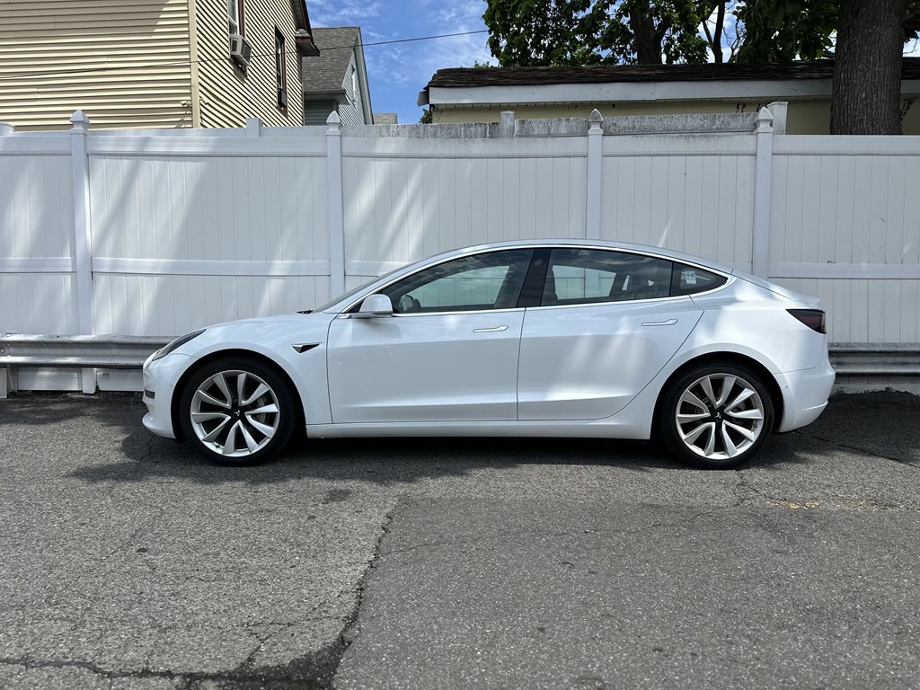 2018 Tesla Model 3 Image 4